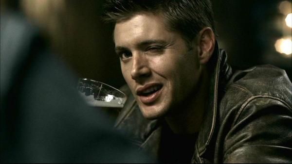 photo Dean-dean-winchester-11345544-600-338_zpsc76d32d8.jpg