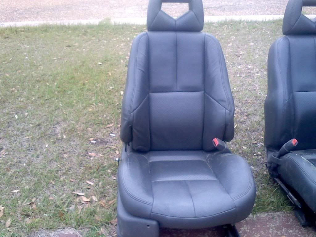 06Seats3_zps81e4e511.jpg