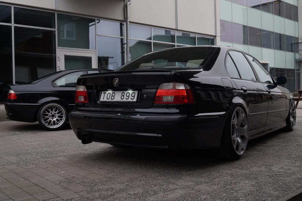 http://i1218.photobucket.com/albums/dd408/22244VF/BMW%20e39/DSC01076_zps0d86cbcc.jpg