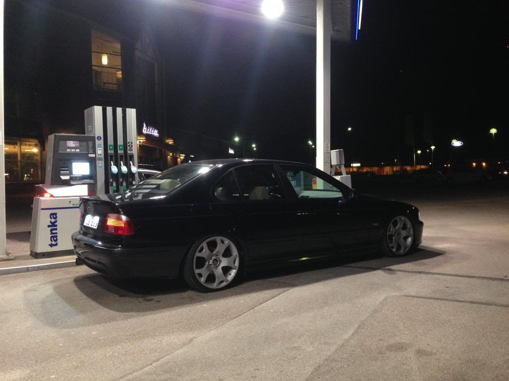 http://i1218.photobucket.com/albums/dd408/22244VF/BMW%20e39/IMG_3823_zpsc1a83a22.jpg