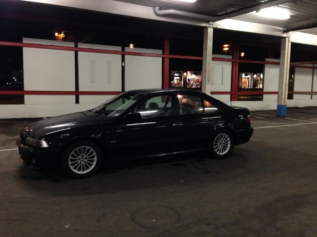 http://i1218.photobucket.com/albums/dd408/22244VF/BMW%20e39/bild1_zps4f4f47f9.jpg