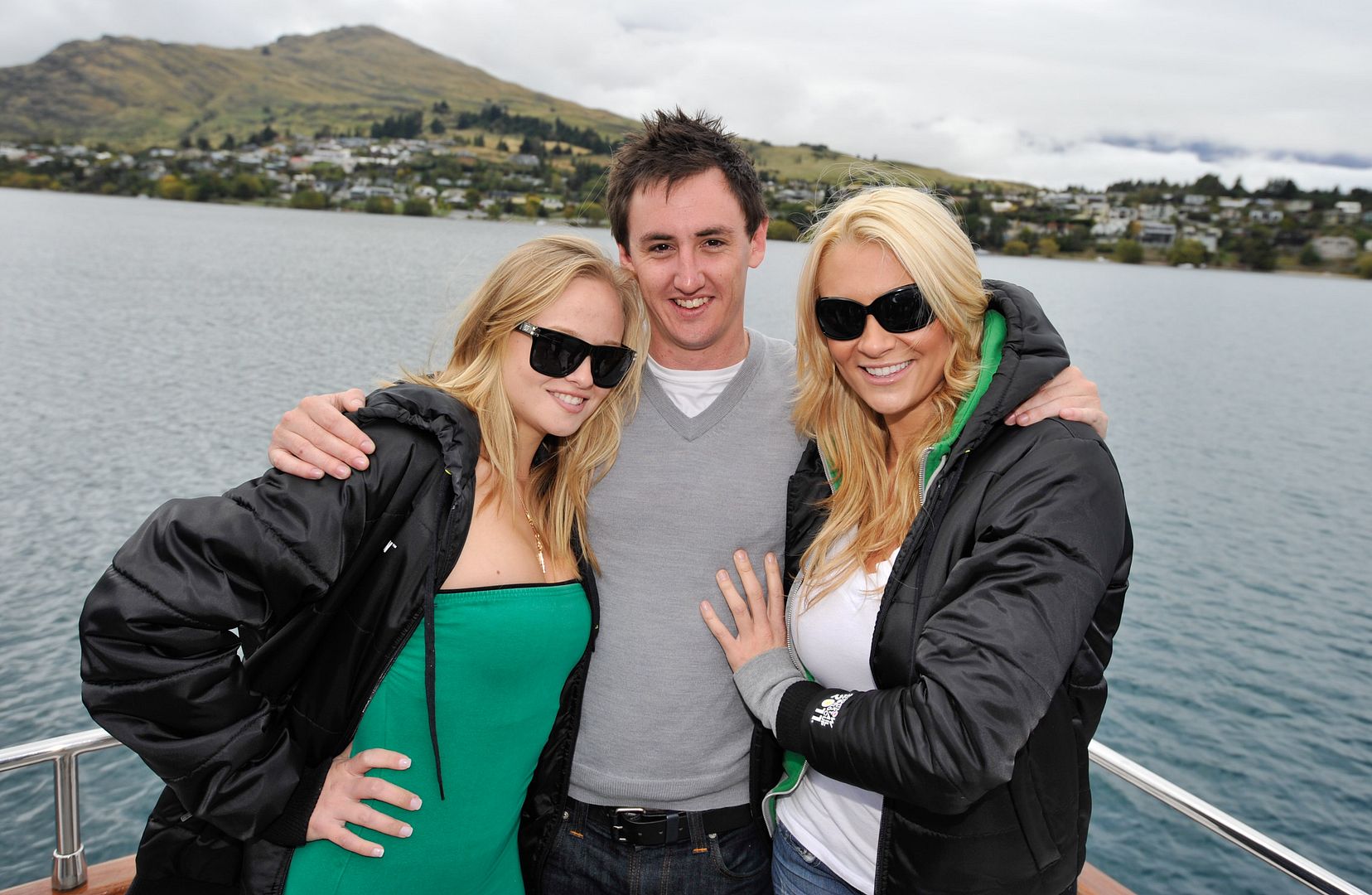 Playboy Playmates Ashley Hobbs (left), Jason Williams and Jordan Monroe photo CWC-BoatTripA2793.jpg