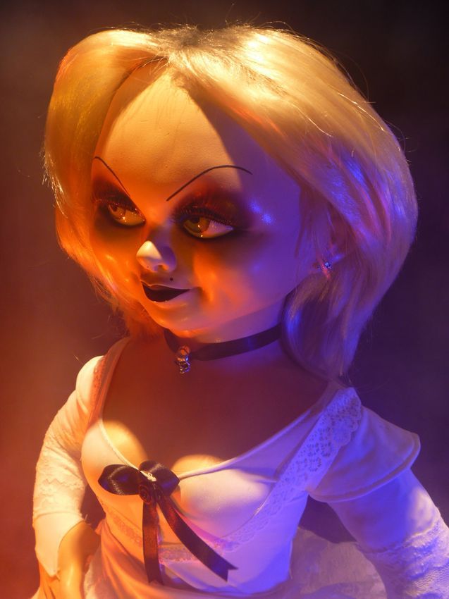 bride of chucky tiffany doll replica