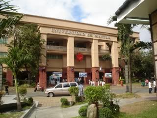 One of the buildings of the Universidad de Manila at the southern part of Mehan Garden (photo credit: Richard Relucio)