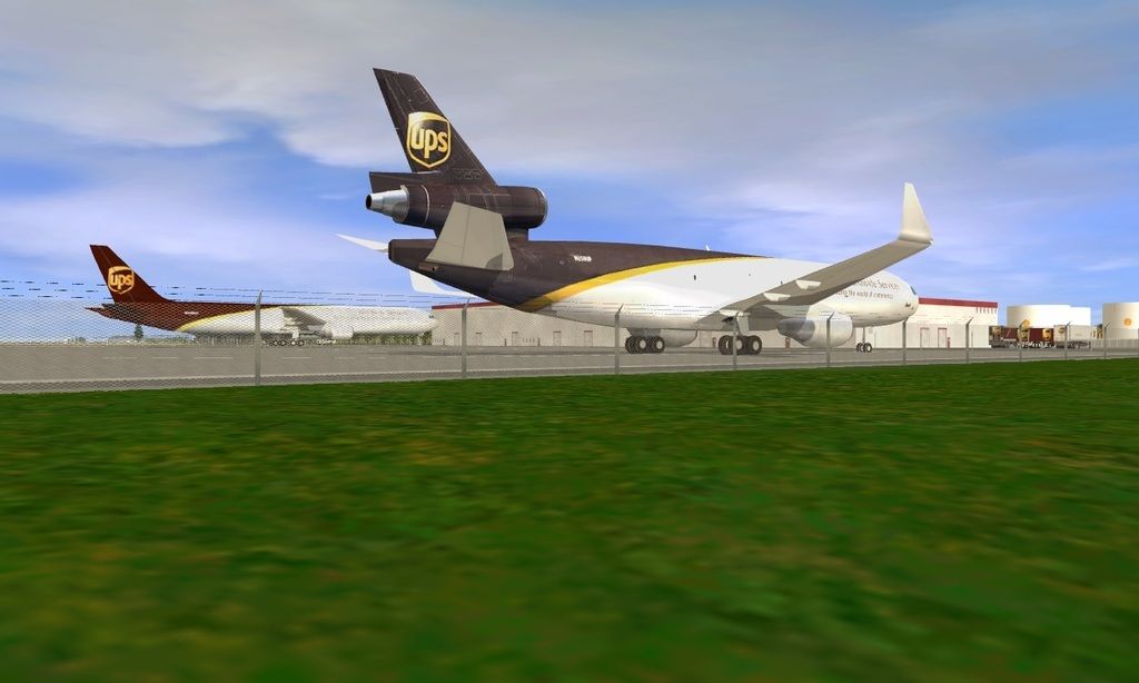 MD11F%20UPS%2001_zpsvacoa44p.jpg