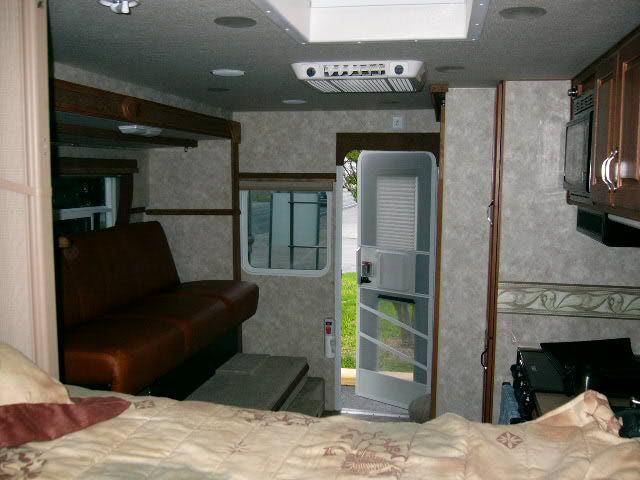 Rv Net Open Roads Forum Truck Campers Dinnete To Couch