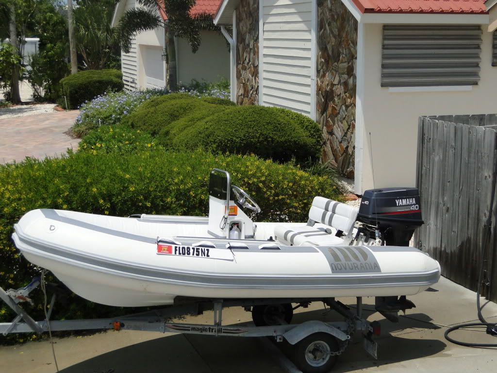 RIB004.jpg
